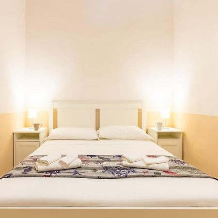 Tizzano House - La Marina Διαμέρισμα Προτσίντα Εξωτερικό φωτογραφία